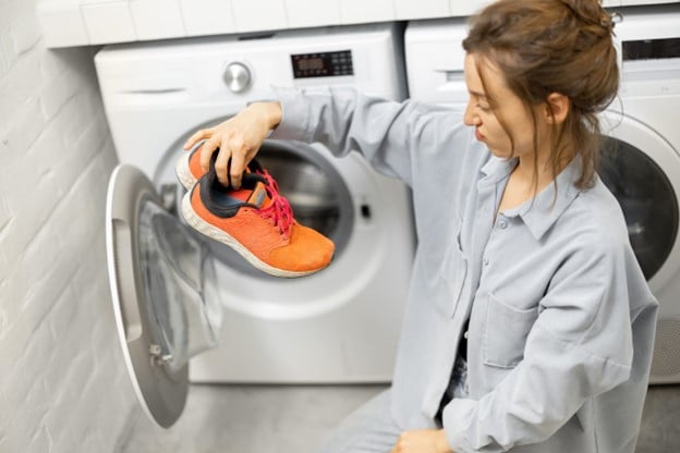 How to wash shoes in washing machine
