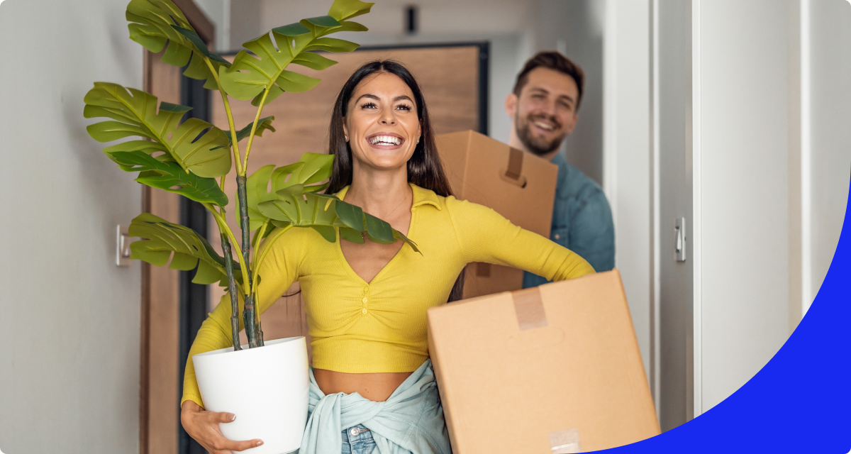 Couple moving in house