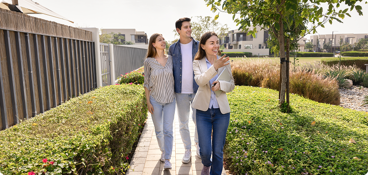 Homeowner neighborhood tour